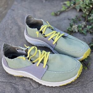 Stylish Green and Yellow Men's Loafers